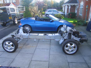 Illustration for article titled Is this 1991 Lotus Elan worth saving?